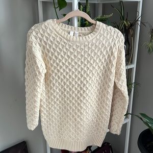 Cream color knitted sweater